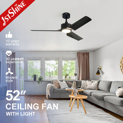 satın al 110-240v/50-60Hz Oturma Odası LED Tavan Vantilatörü, 3 Plastik Kanat ve DC Bakır Motor Çevrimiçi üretim