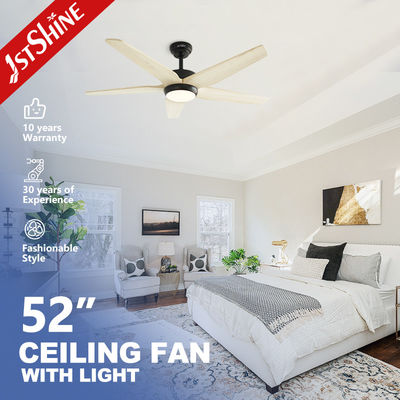 satın al 110-240V/50Hz-60Hz Giriş Voltajlı 1stshine LED Tavan Vantilatörü, 5 Pervaneli ve Yumuşak Rüzgarlı Çevrimiçi üretim