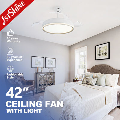 İyi bir fiyat. Çağdaş Tasarım 6 Hızlı LED Tavan Vantilatörü Gizli Kanatlı 42 İnç Yer Tasarrufu çevrimiçi