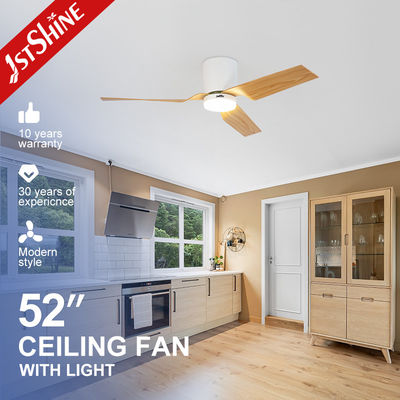 Karanlık LED Işık Plastik Tavan Ventilatörü Ahşap Blade Dc Motor