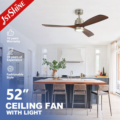 110-240V/50Hz-60Hz Giriş Voltajlı Metal Gövdeli ve Masif Ahşap Kanatlı LED Tavan Vantilatörü