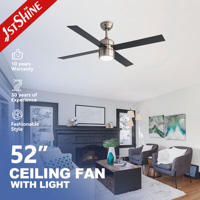 Işık ve uzaktan kumandalı 52 inçlik tavan fanı 4 MDF bıçaklı Modern fan